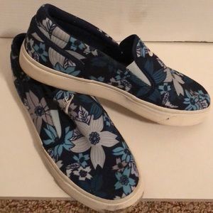 Nike loafers women’s 7.5